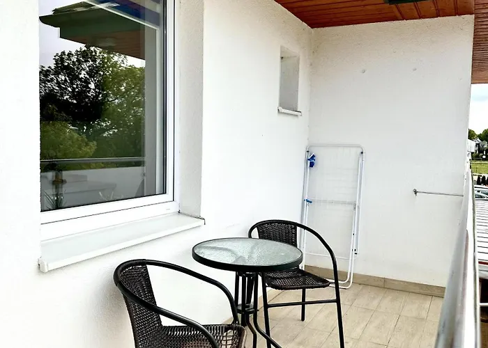 I Baltimor * Grzybowo (West Pomeranian)